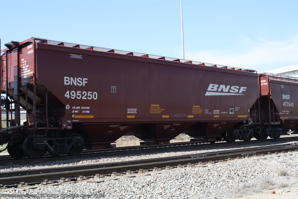 BNSF 495250